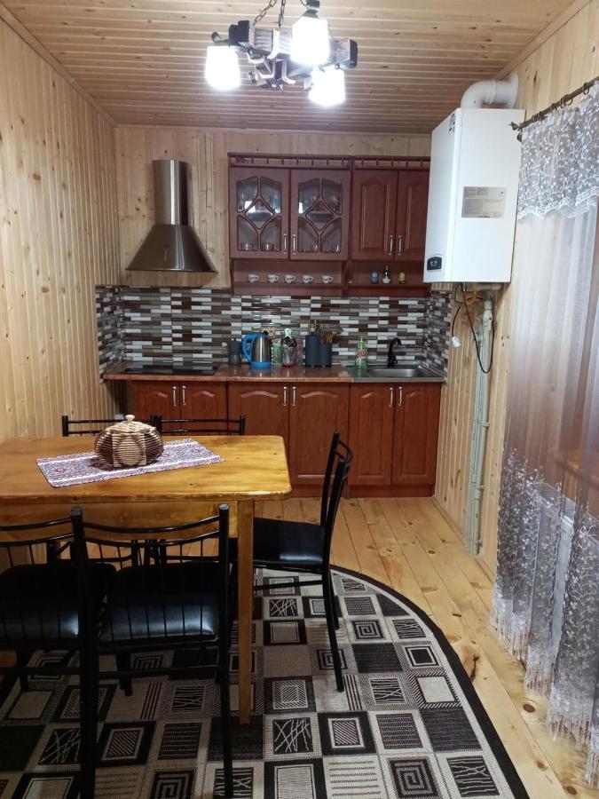 Котедж Затишний відпочинок Гукливий Екстер'єр фото